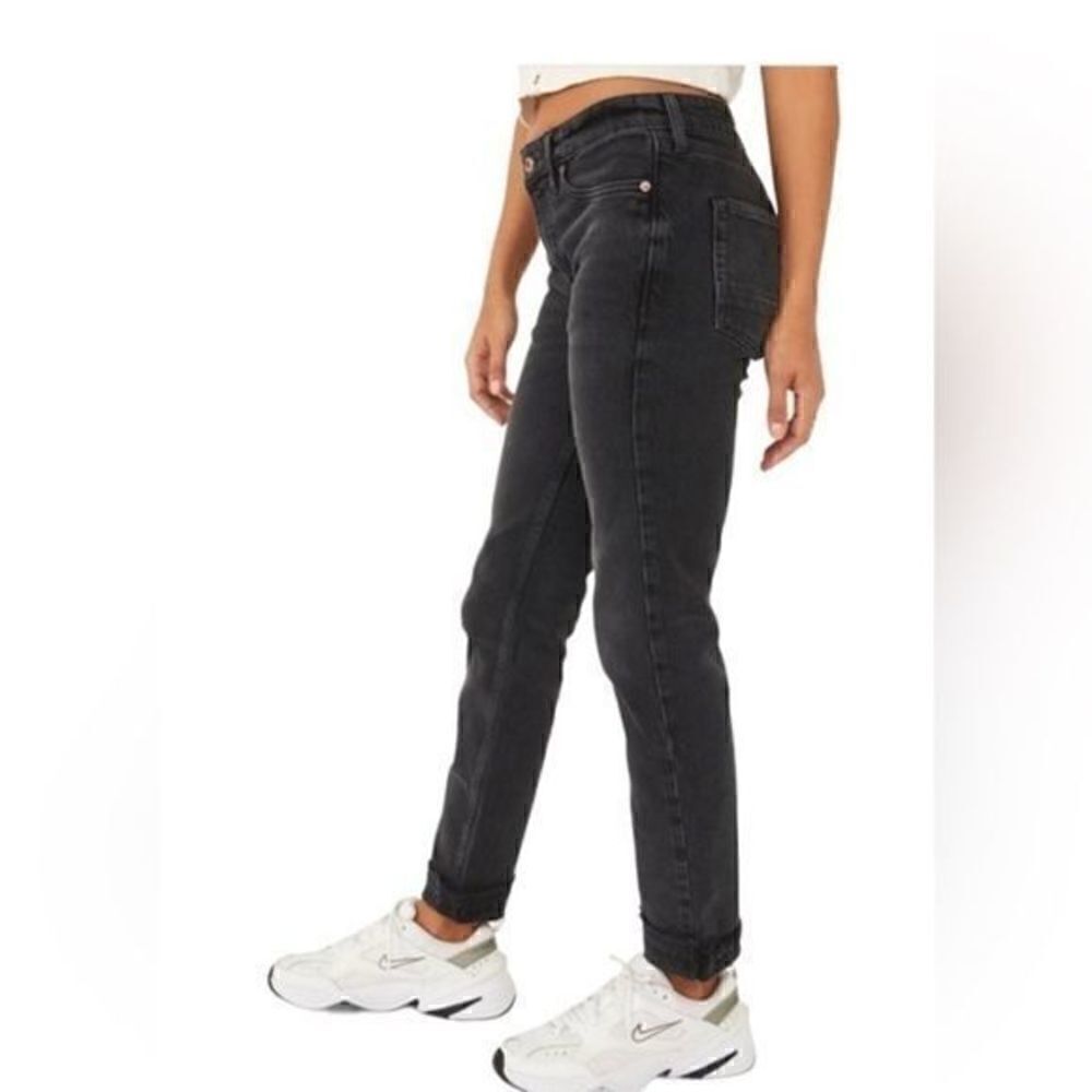 Free People Slim Cuffed Boyfriend Jeans Faded Black sz 24 NWT - Picture 4 of 11